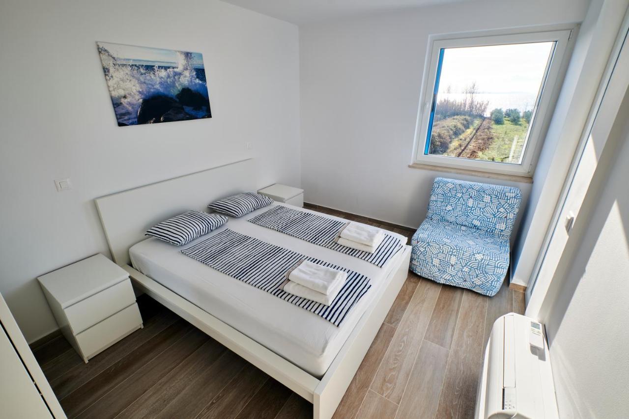Villa Miri II Привлака Екстериор снимка
